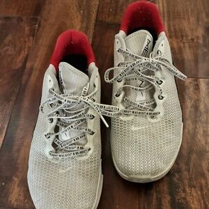 Men’s Nike Metcon Sneakers